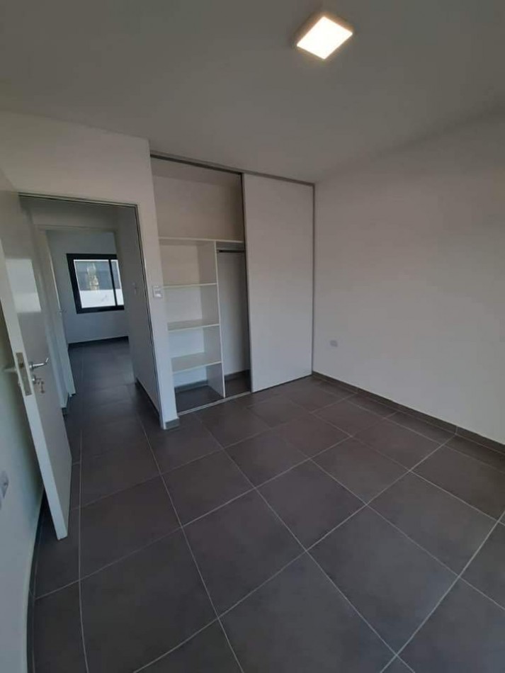 DEPARTAMENTO EN VENTA EDIFICIO MALAGA