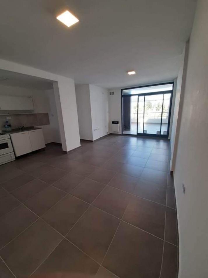 DEPARTAMENTO EN VENTA EDIFICIO MALAGA