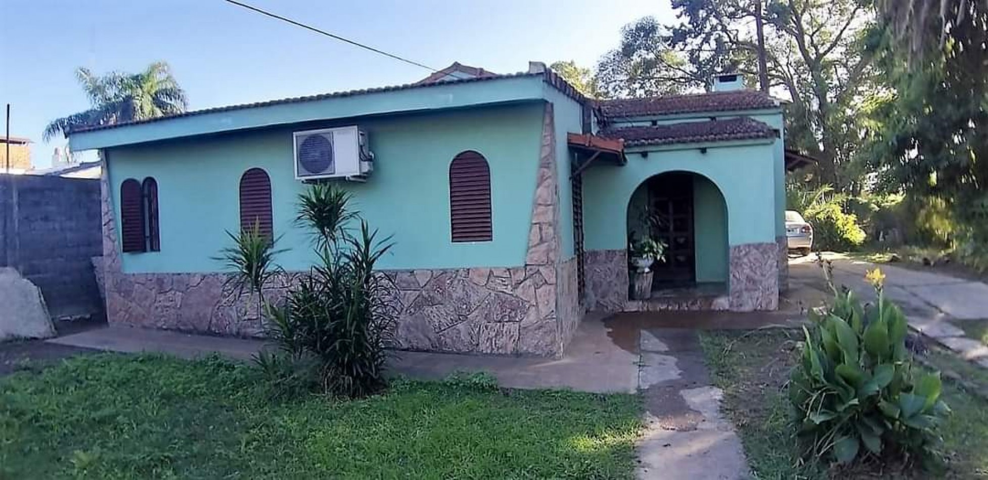 SE VENDE PROPIEDAD A RESTAURAR