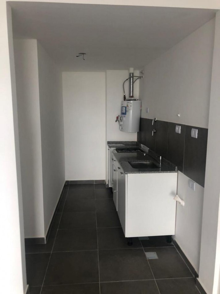 EN VENTA DEPTO DE 1 DORMITORIO