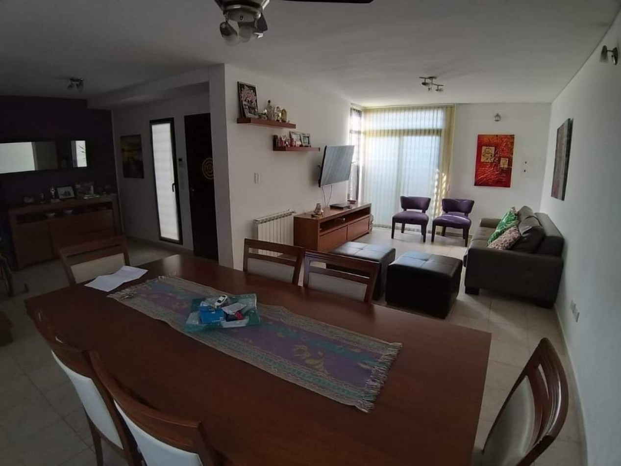 IMPORTANTE PROPIEDAD EN VENTA ZONA PARQUE