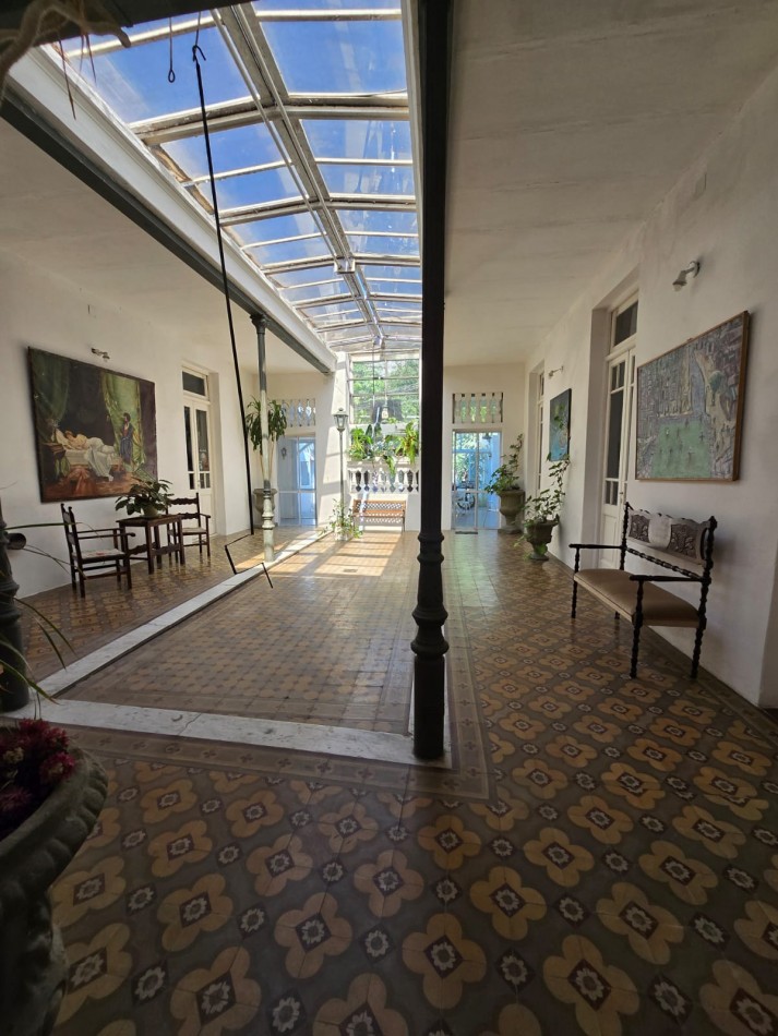 EN VENTA HERMOSA CASA DE ESTILO