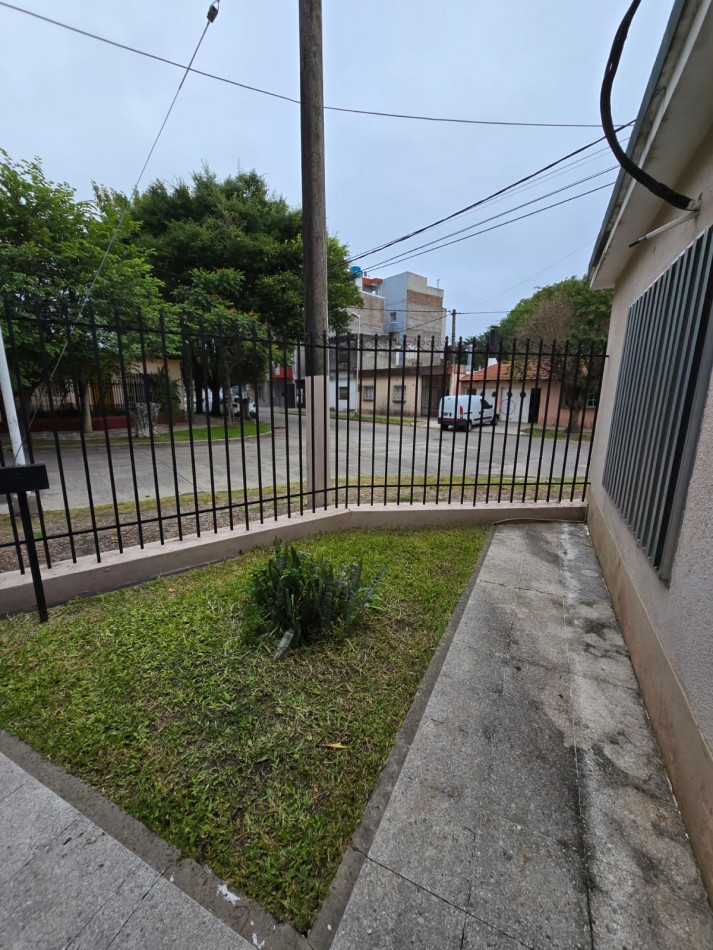 VENDO PROPIEDAD SOBRE LUIS VIALE . PARANA