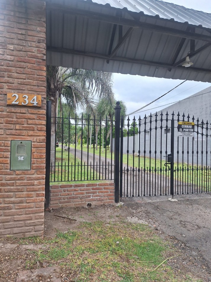 ALQUILO DUPLEX EN COMPLEJO CERRADO