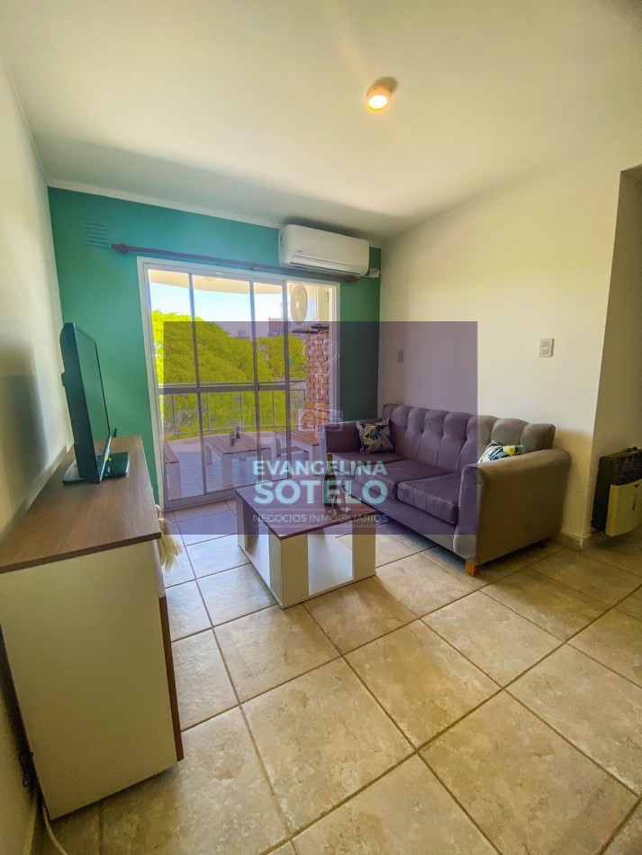 ALQUILO DEPARTAMENTO AMOBLADO DE 3 AMBIENTES ZONA PARQUE