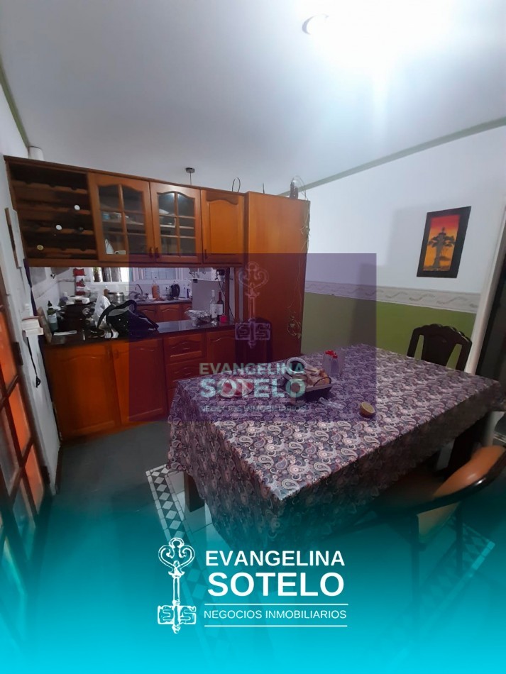 ALQUILO HERMOSA CASA EN BARRIO PARACAO