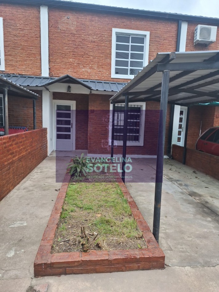ALQUILO DUPLEX EN COMPLEJO CERRADO